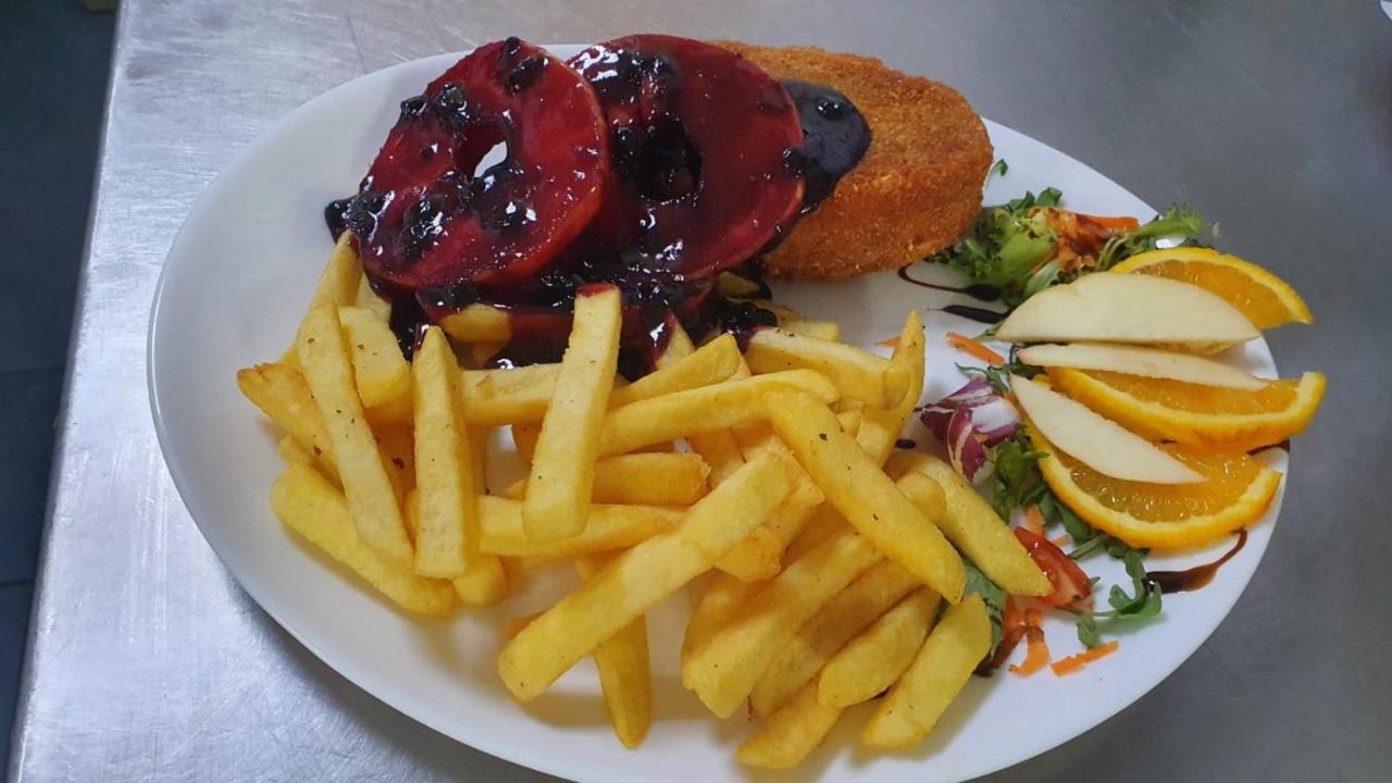 Pensiune Restaurant Ovidiu Valea lui Mihai Zewnętrze zdjęcie