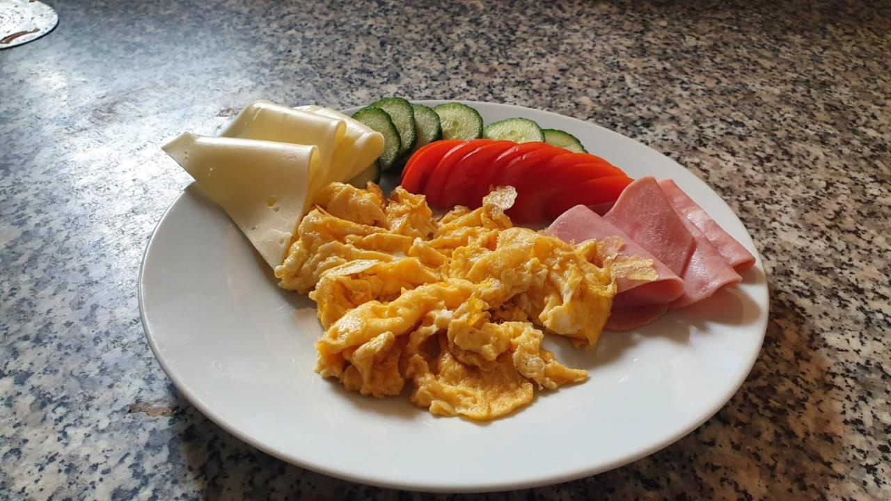Pensiune Restaurant Ovidiu Valea lui Mihai Zewnętrze zdjęcie