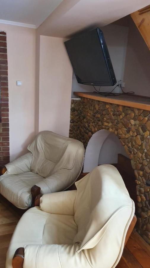 Pensiune Restaurant Ovidiu Valea lui Mihai Zewnętrze zdjęcie